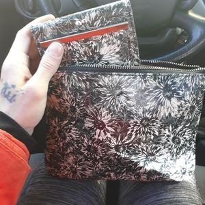 Patricia Nash Wallet & make up bag